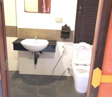 Patong Hotel | 99 Residence