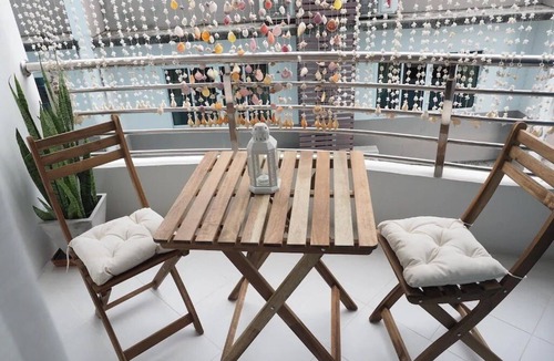 Saen Suk Condo | A Cozy and Spacious Beachfront Condo with only One Minute walk to the beach!