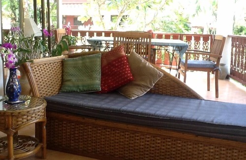 Bang Po Villa | Affordable beachside luxury in a beautiful intimate setting.