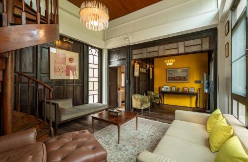 Si Satchanalai Bed & Breakfast | Akara House Sukhothai - Luxury Riverside Residence