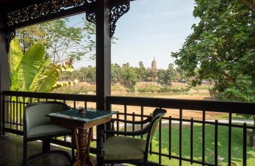 Si Satchanalai Bed & Breakfast | Akara House Sukhothai - Luxury Riverside Residence