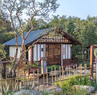 Wat Bung Toei House | Aki house