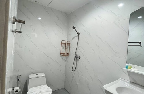 Patong Hotel | Ali House Patong