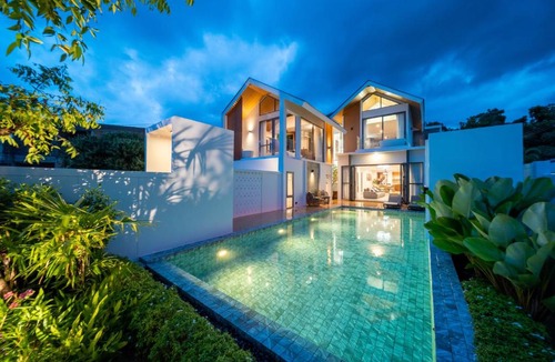 Choeng Thale Villa | Alisa Grand Pool Villa