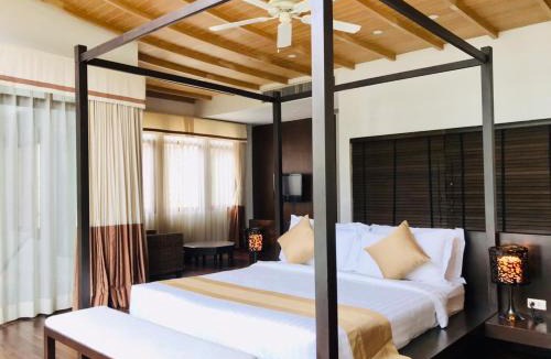 Sai Thai Villa | Amatapura Beachfront Villa 14, SHA Certified