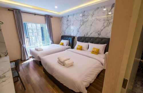 Thanon Phaya Thai House | Amber Inn