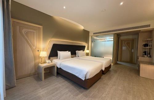 Cherngtalay Resort | Amora Beach Resort Phuket