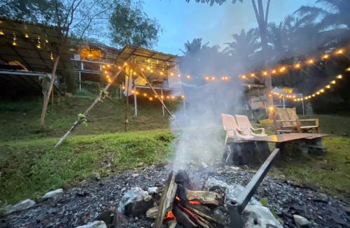 Khlong Sok Resort | Amornkeeree Khao Sok Camping