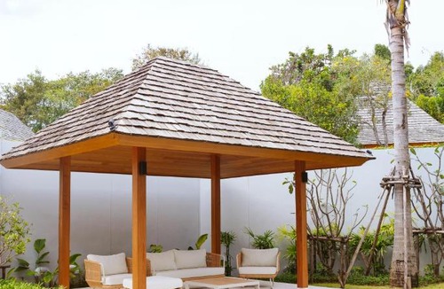 Thep Kasattri Villa | Anchan Flora Luxury 2BR Pool Villa