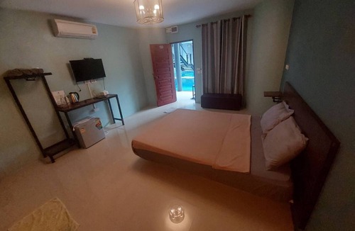 Wang Pong Hotel | Angela Resort
