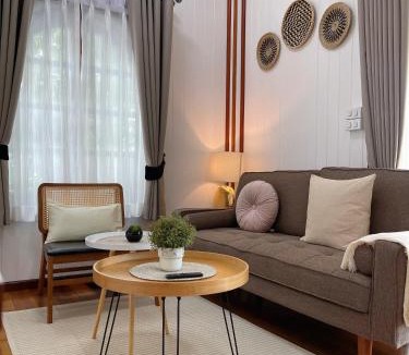 Lat Krabang House | Anna River Home A2