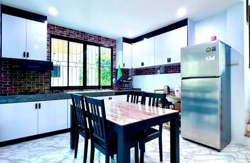 Krabi Villa | Ao nang Private Rooftop Poolvilla