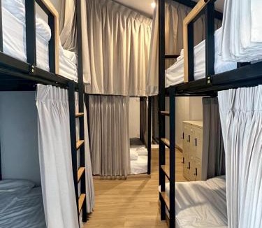 Phaya Thai Hostel | Around Ari Hostel