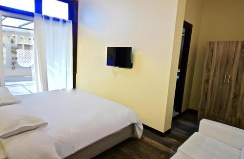 Wang Burapha Phirom Hostel | Art Hotel Sanamchai