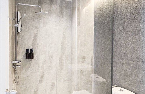 Pathumwan Hotel | Ascella Bangkok Hotel