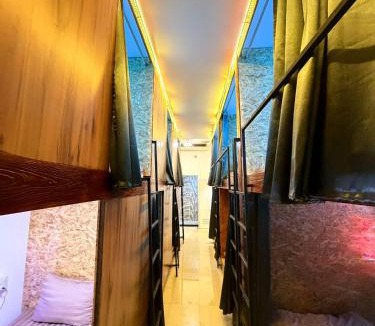 Pathumwan Hotel | Asia Mahanakhorn Travel