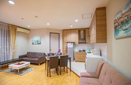 Bangkok Central Business District House | Asok Terminal 21 2BR@BTS/MRT Pool/Netflix 市中心购物中心B