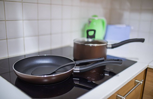 Bangkok Central Business District House | Asok Terminal 21 2BR@BTS/MRT Pool/Netflix 市中心购物中心B