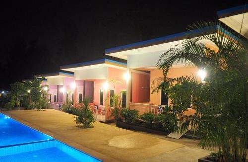 Sa Khu Resort | At night Airport Resort