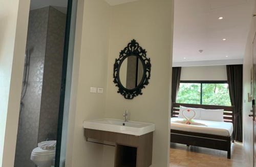Chaweng City Center Resort | At Samui Boutique Hotel