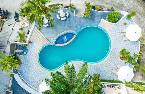Nanai Road Hotel | Aura Hotel Phuket