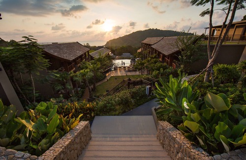 Patong Resort | Avista Hideaway Phuket Patong - MGallery