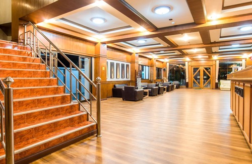 Chiang Rai Hotel | B2 Chiang Rai Night Bazaar Boutique & Budget Hotel