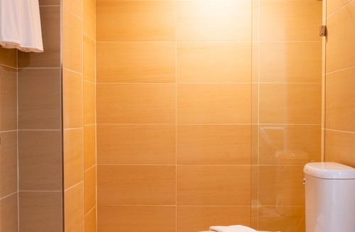 Nakhon Si Thammarat Hotel | B2 Nakhon Si Thammarat Premier