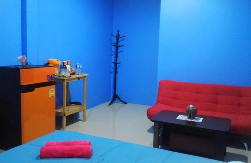 Amphawa Hostel | Baan Benjathip