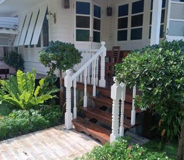 Ramkhamhaeng House | Baan Chay Klong, Canal side Classic Home 2BRs