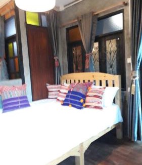 Sri Phum Hostel | Baan Chiang Mai Hostel