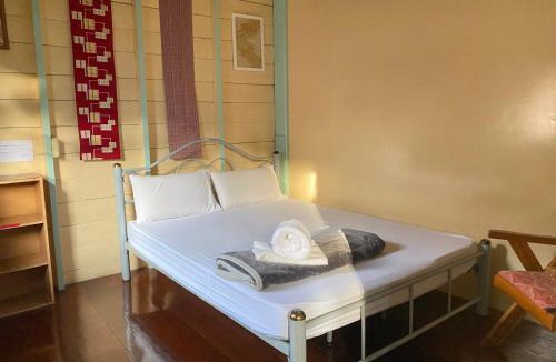Bang Phra House | Baan Jaidee Guesthouse