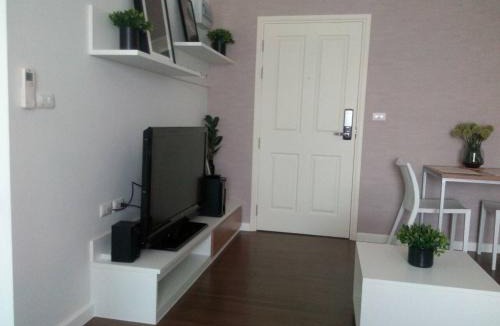 Nong Kae Apartment | Baan Kieng Fah Hua-Hin by Montri C.