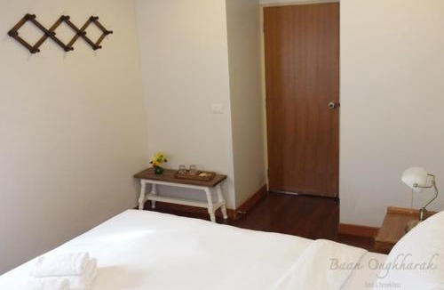 Thanon Nakhon Chai Si Bed & Breakfast | Baan Ongkharak bed & breakfast