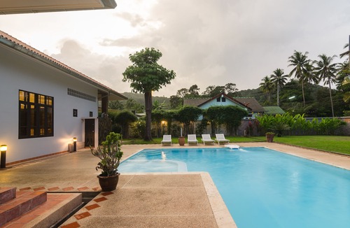 Ao Nang Villa | Baan Oriental Chic Pool Villa Krabi
