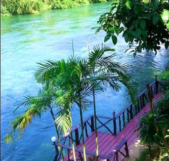 Ban Ta Khun Bed & Breakfast | Baan Pak Rim Kuaen Resort
