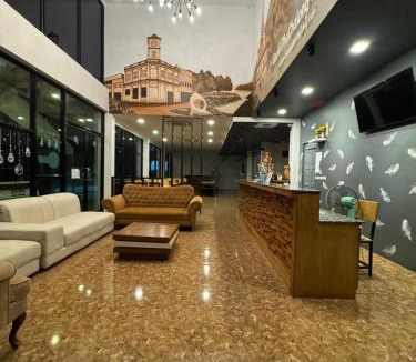 Chalong Hotel | Baan Phu Place