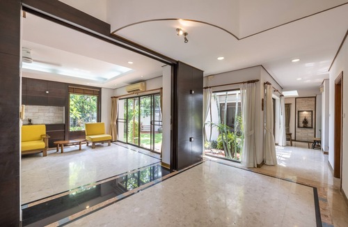 Phlabphla House | Baan Pieam Suk Villa 4BR Private House in Hua Mak