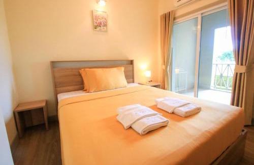 Khanong Phra Apartment | Baan Rub Lom by Jane