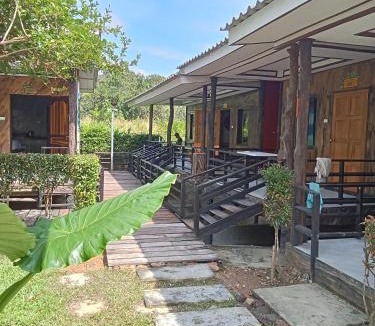 Ko Lanta Cabin | Baan Saitharn Koh Lanta