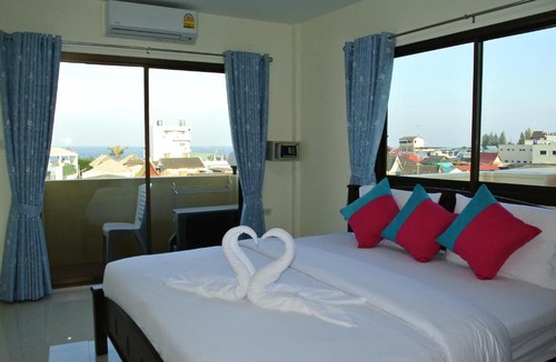 Hua Hin House | Baan Taweesuk Guest House