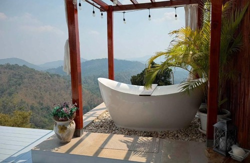 Phop Phra Resort | Baan Tiew Khao Doipawai