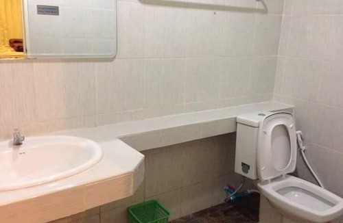 Kabin Buri Hotel | Baansri Family
