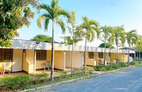 Mae Faek Mai Hotel | Baansuanphurajit