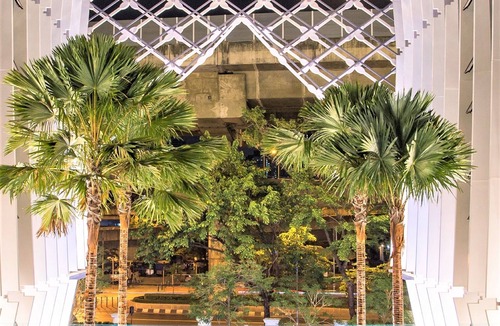 Uruphong Hotel | Bangkok Midtown Hotel