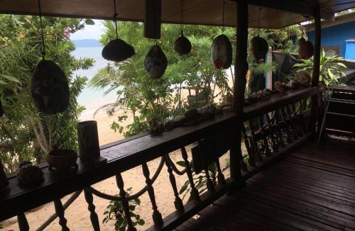 Bang Po House | Bangpo Village Tiny Country Beach House