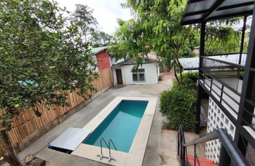 Thai Chana Suek Villa | Banhom Pool villa บ้านหอมพูลวิลล่า
