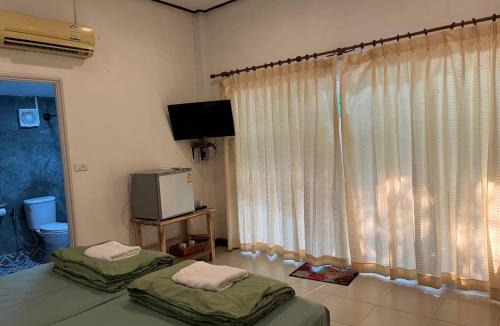 Kanchanaburi Resort | Bansuanmaenamบ้านสวนแม่น้ำ-บ้านริมน้ำA