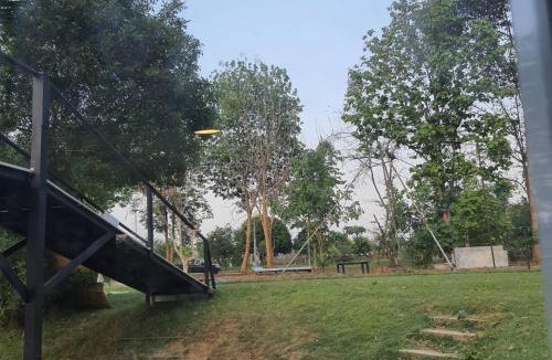 Kanchanaburi Resort | Bansuanmaenam(บ้านสวนแม่น้ำ):sunset view room