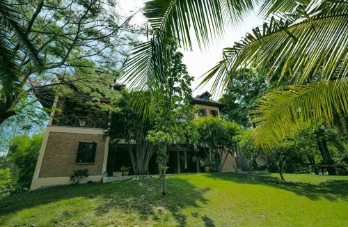Ban Thi House | Banthi Home